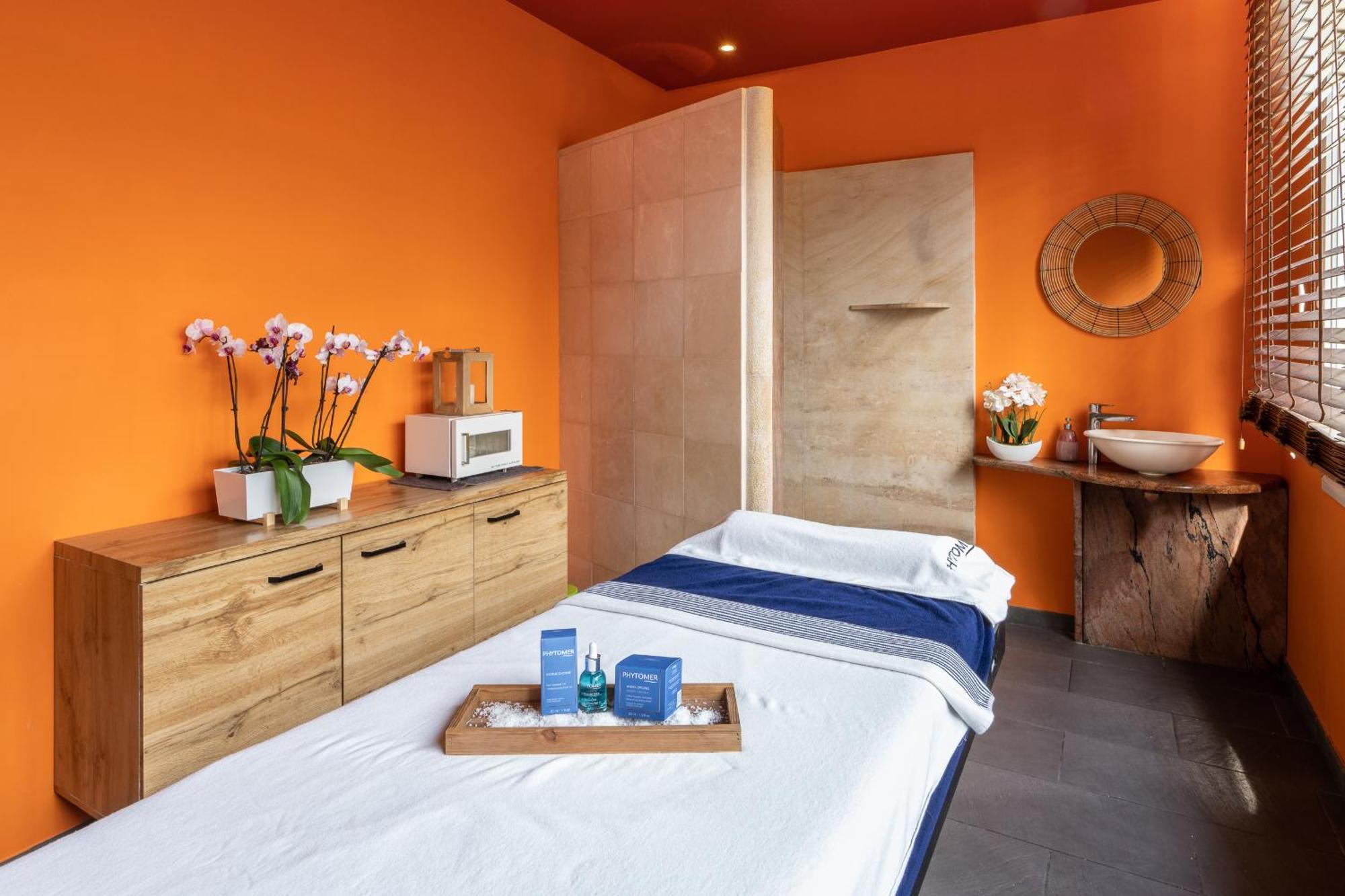 Le Manoir De La Poterie & Spa Cricquebœuf المظهر الخارجي الصورة