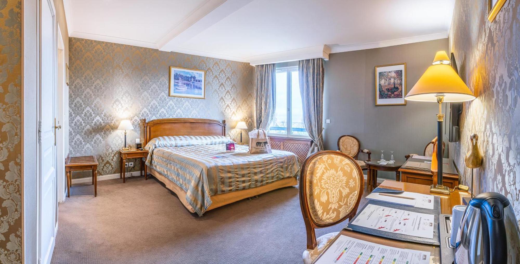 Le Manoir De La Poterie & Spa Cricquebœuf الغرفة الصورة